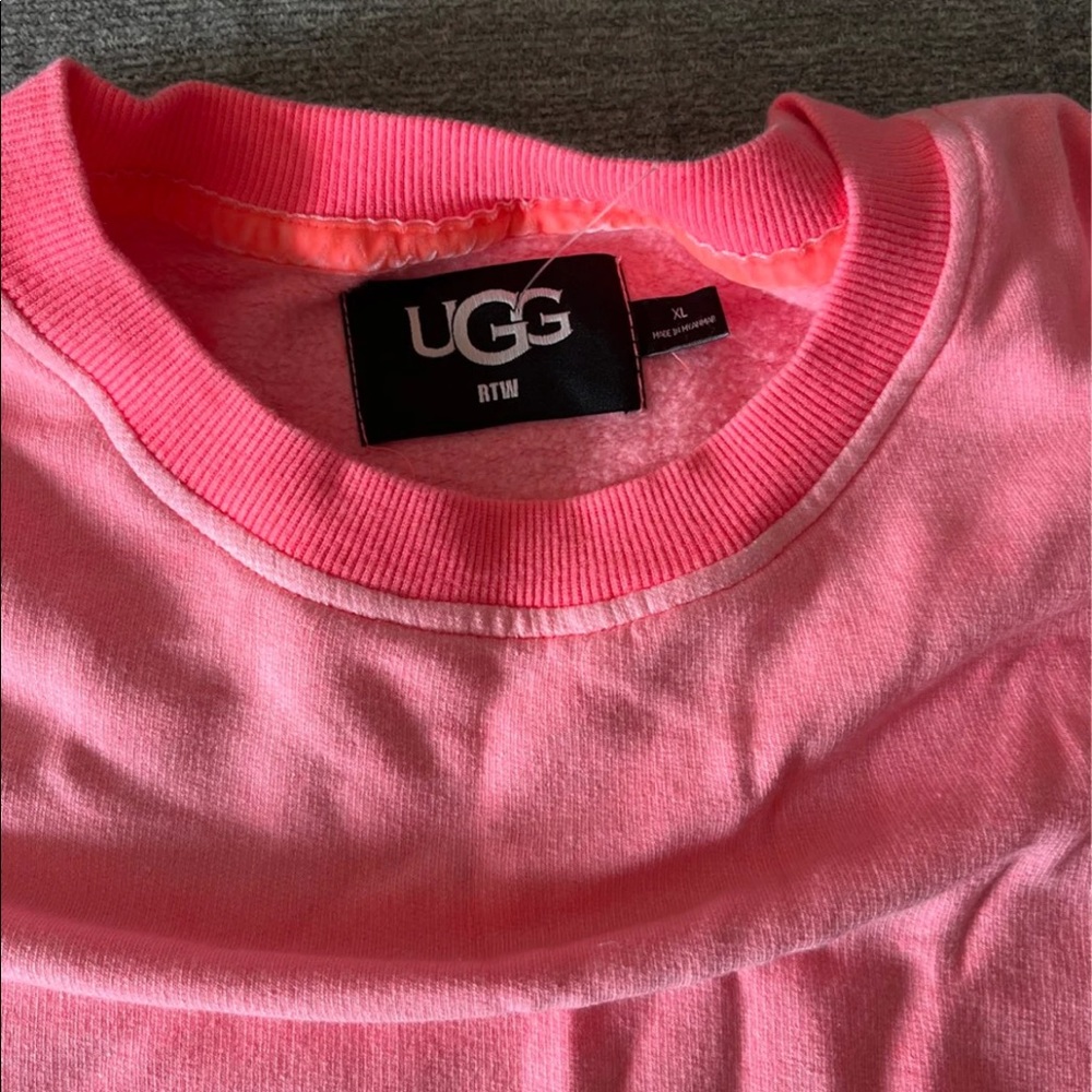 UGG sweater nwot